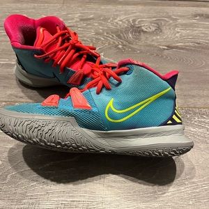 Nike Kyrie 7 Basketball (or Volleyball) shoes